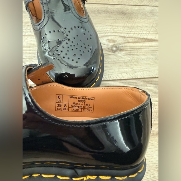 Dr. Martens patent Mary Jane - Picture 9 of 10